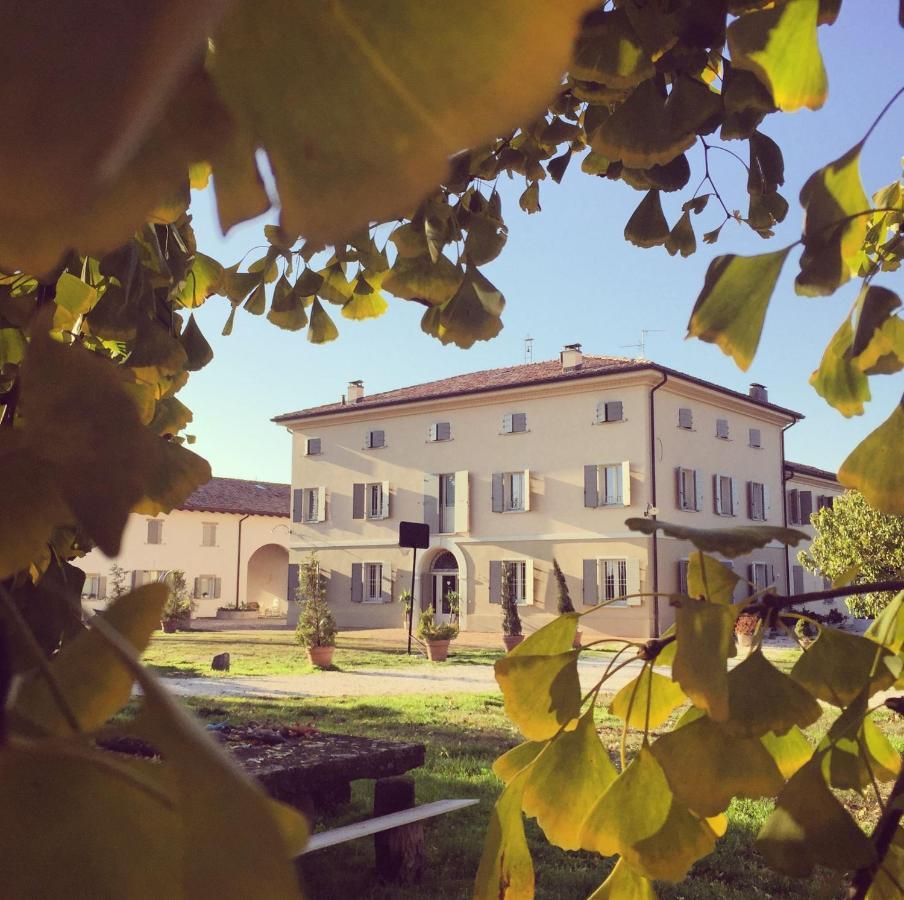 Villa Pacchioni Cavezzo Luaran gambar